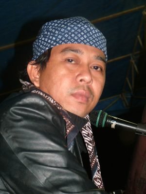 Dalang Eka semasa muda.